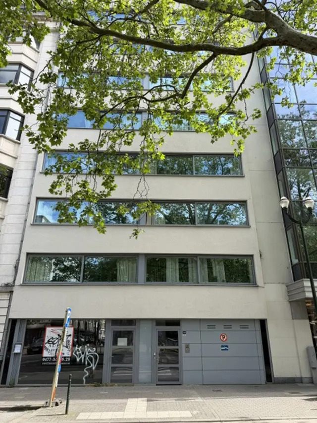 Appartement te koop in Ixelles – 1/7