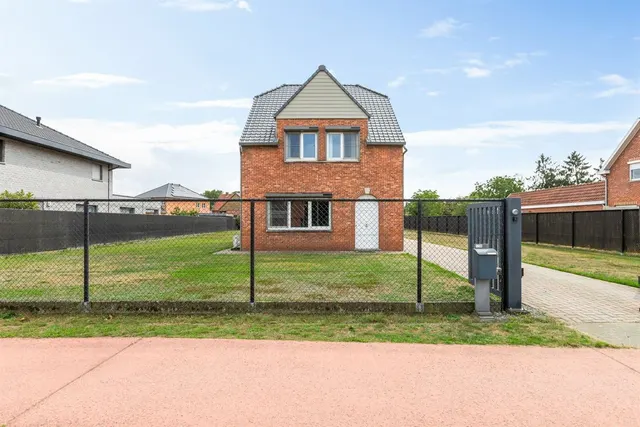 Huis te koop in Paal – 1/10