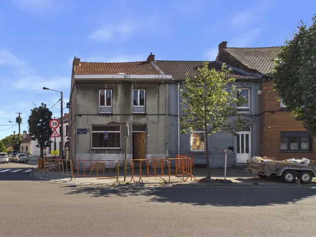 Huis te koop in La Louvière Houdeng-Aimeries – 1/10
