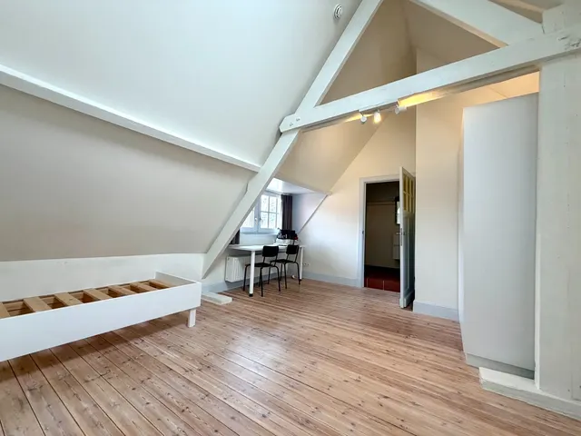 Studentenkamer for rent in Kortrijk – 1/10