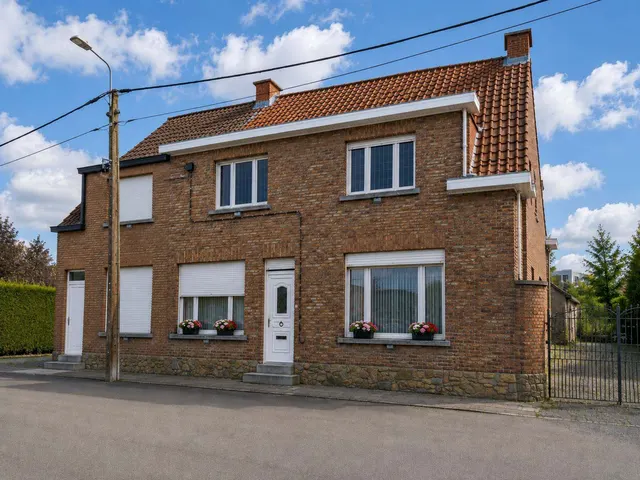 Burgerwoning à vendre à Roeselare – 1/12