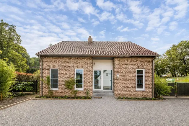 Huis te koop in Maaseik – 1/10