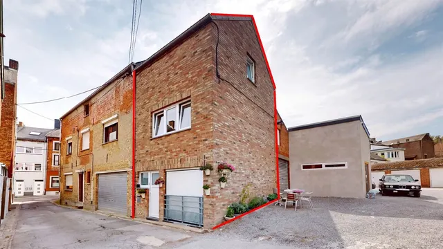 Huis te koop in Fosses-La-Ville – 1/10