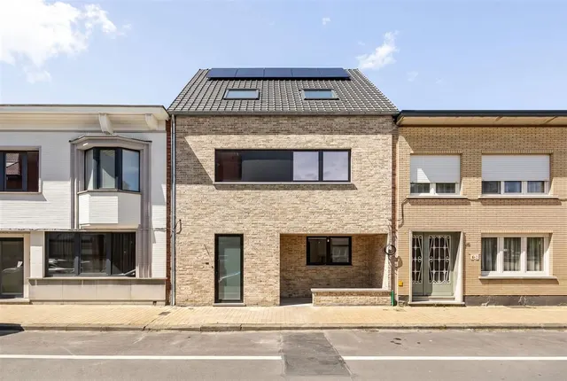 Huis te koop in Kapellen – 1/10
