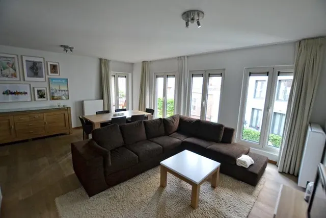 Appartement te huur in Etterbeek – 1/10