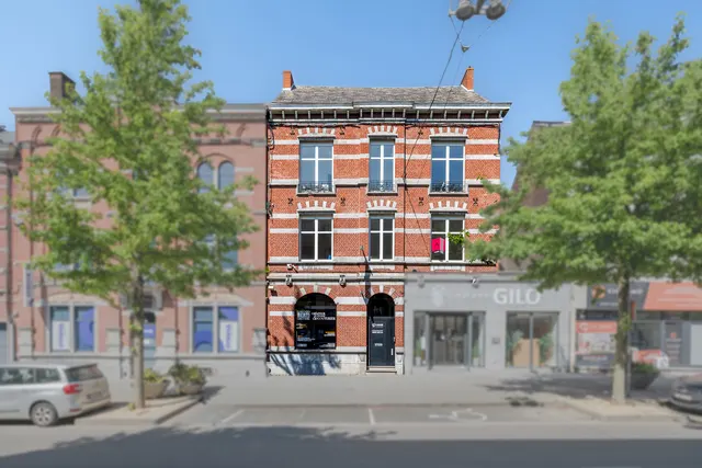 Huis te koop in La Louvière – 1/10