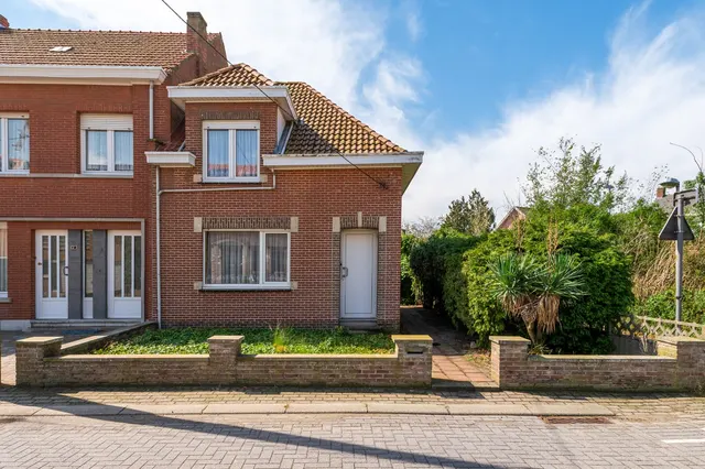 Huis te koop in Zandvliet – 1/10