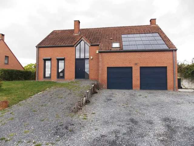 Huis te huur in Merbes-le-Château – 1/10