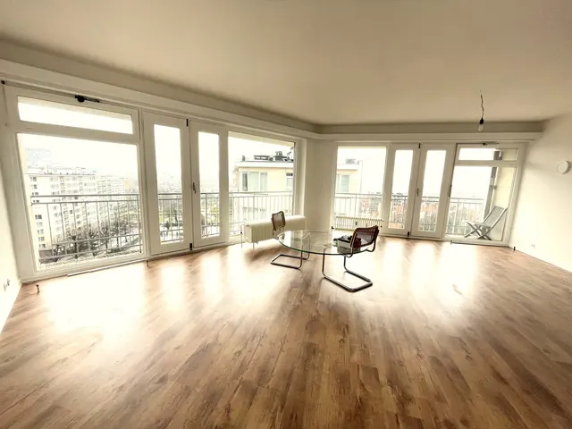 Appartement te huur in Bruxelles – 1/10