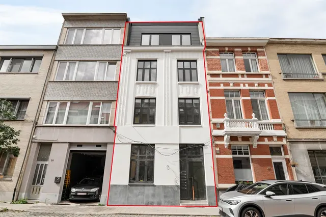 Appartement te koop in Antwerpen – 1/8