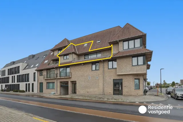 Appartement te koop in Eernegem – 1/10