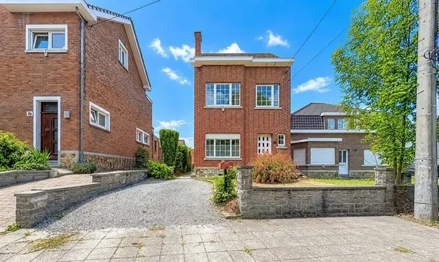 Maison à vendre à Leval-Trahegnies – 1/10