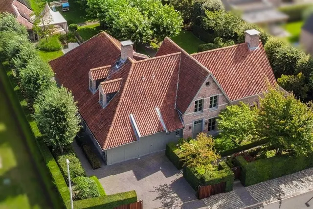 Huis te koop in Hoogstraten – 1/10