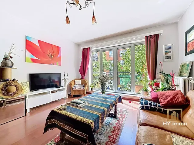 Appartement te koop in Jette – 1/10
