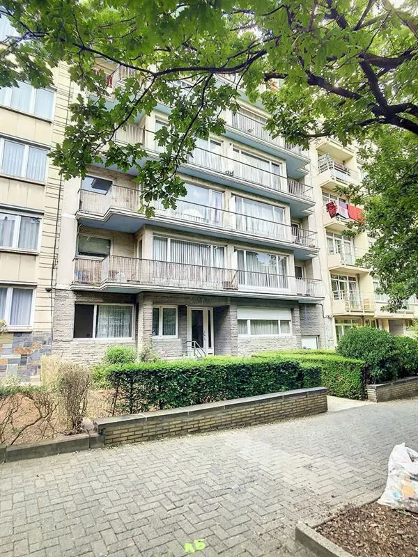 Appartement te koop in Molenbeek-Saint-Jean – 1/10
