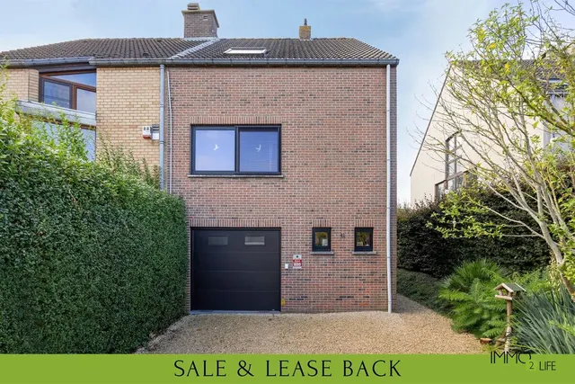 Villa à vendre à Zaventem – 1/10