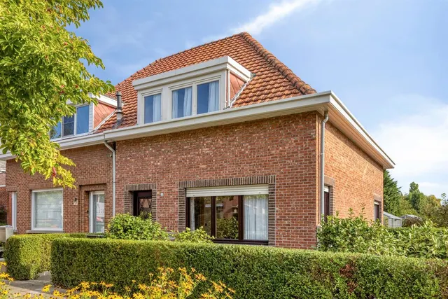 Woning te koop in Kontich – 1/10
