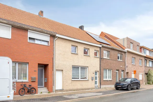 Huis te koop in Burcht – 1/10