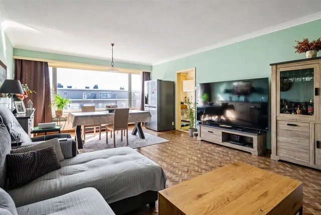 Appartement te koop in Merksem – 1/10
