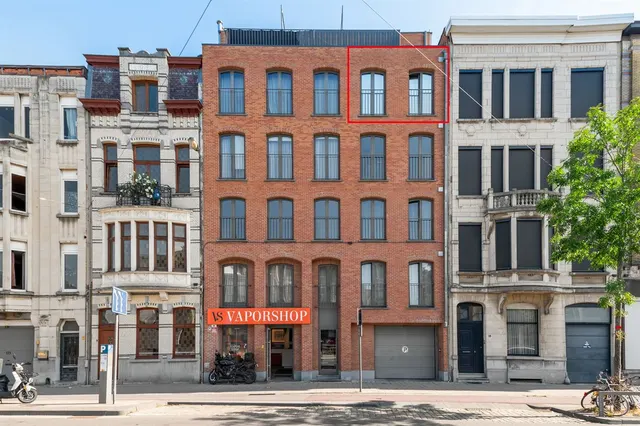 Appartement te koop in Deurne – 1/10