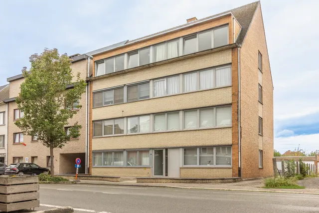 Appartement te koop in Sint-Pieters-Leeuw – 1/10