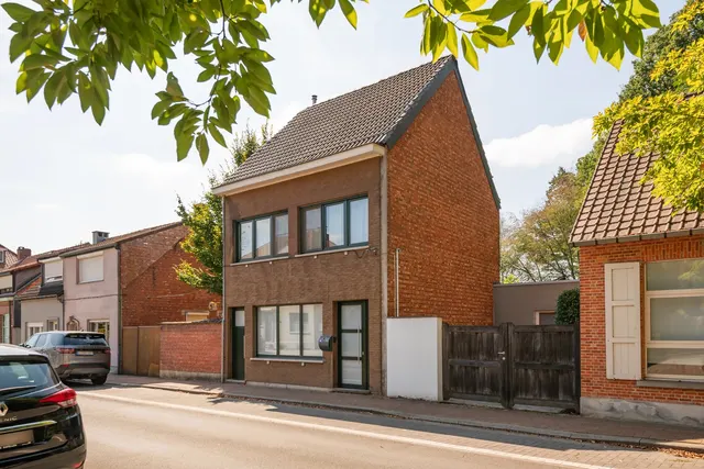 House for sale in Kapellen – 1/10