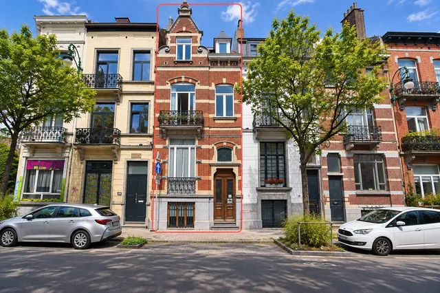 Huis te koop in Saint-Gilles – 1/10