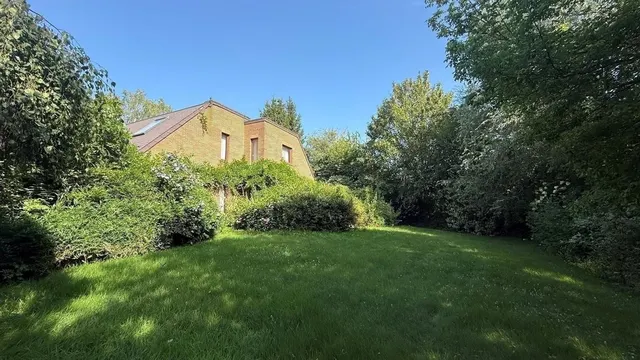 Villa te koop in Genappe – 1/10