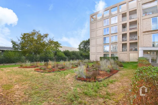 Appartement te huur in Zwijnaarde – 1/8