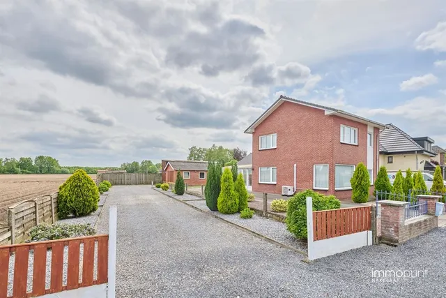 Huis te koop in Hamont – 1/10
