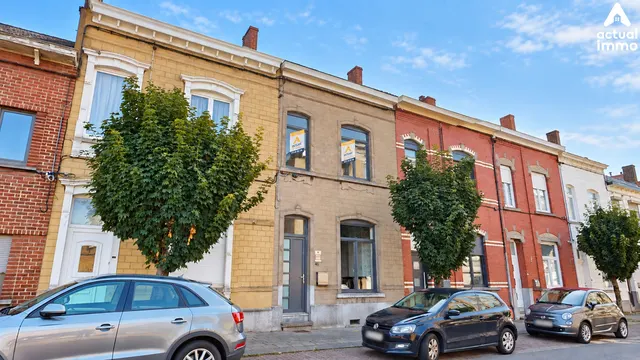 Huis te koop in La Louvière – 1/10