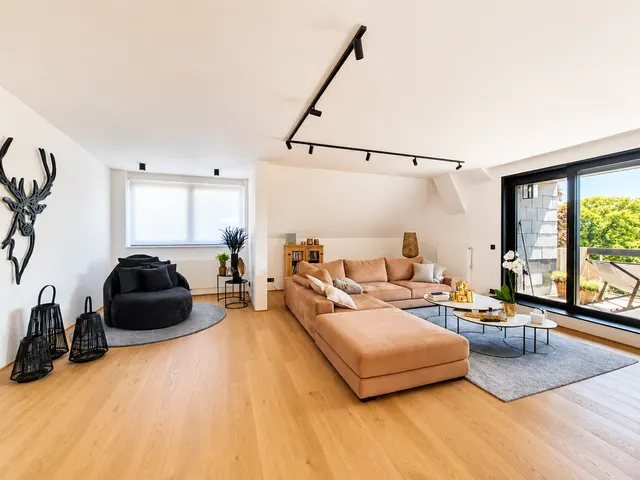 Appartement te koop in Ukkel – 1/10
