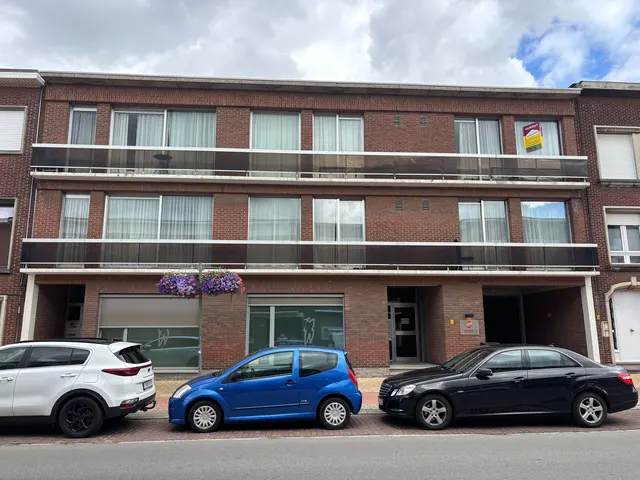 Appartement à louer à Burcht – 1/10