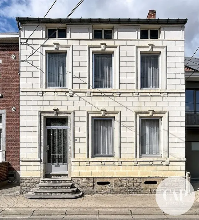 Huis te koop in Orp-Jauche – 1/10