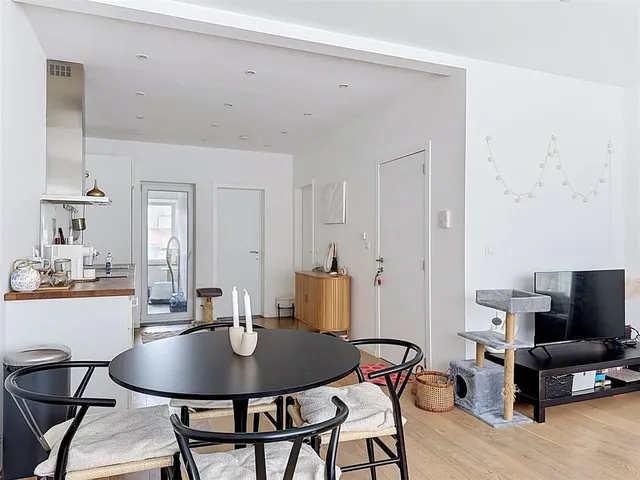 Appartement te koop in Deurne – 1/8
