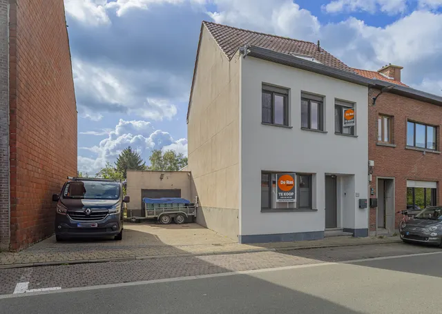 House for sale in Aalst – 1/10