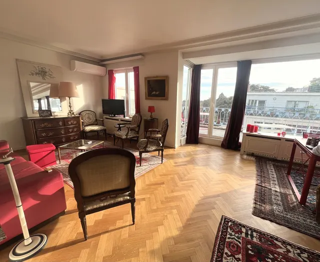 Appartement te koop in Uccle – 1/10