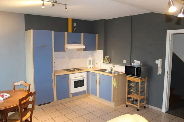Appartement à louer à Vaux-Sur-Sure – 1/8