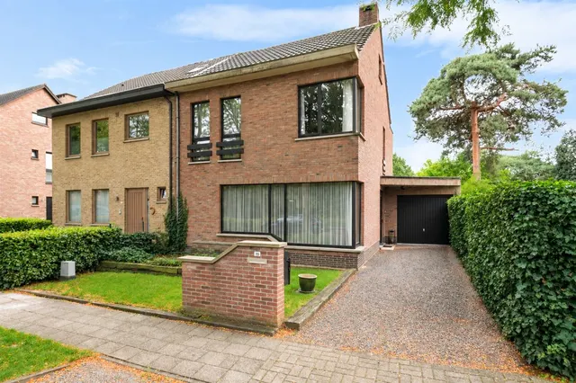 Maison à vendre à Brasschaat – 1/10