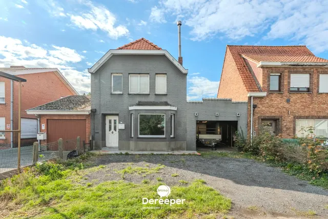 Huis te koop in Jabbeke – 1/10