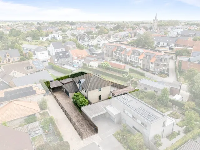 Huis te koop in Aartrijke – 1/10