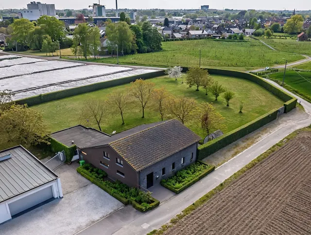 Huis te koop in Izegem – 1/10