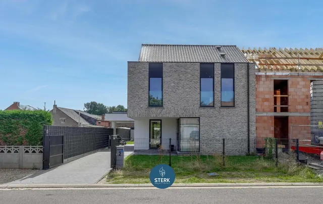 Huis te koop in Maasmechelen – 1/10