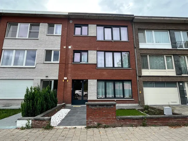 Appartement te koop in Deurne – 1/10