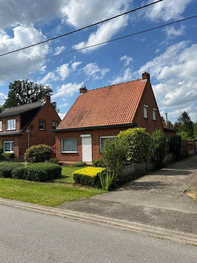 Huis te koop in Balen – 1/10