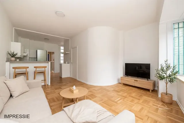 Appartement te koop in Mortsel – 1/10