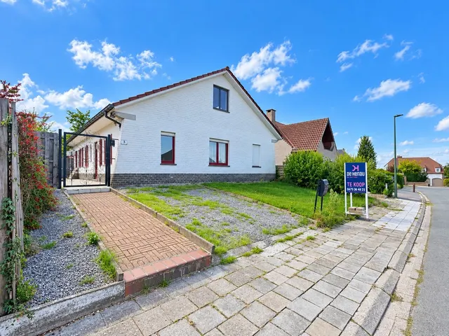 Huis à vendre à Lennik – 1/10