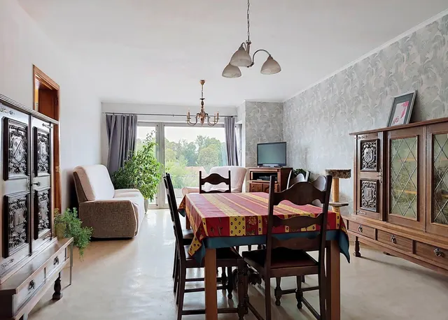 Appartement te koop in Marcinelle – 1/10