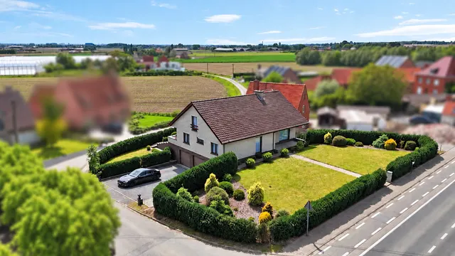 Huis te koop in Koolskamp – 1/10