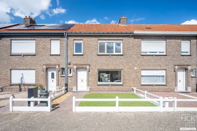 Huis te koop in Sint-Baafs-Vijve – 1/10